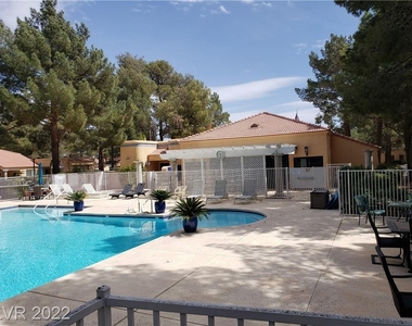 2851 South Valley View Boulevard - Photo Thumbnail 21