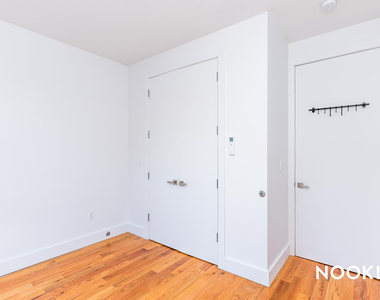 890 Madison Street - Photo Thumbnail 5