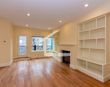 120 Tremont St Apt 1 - Photo Thumbnail 3