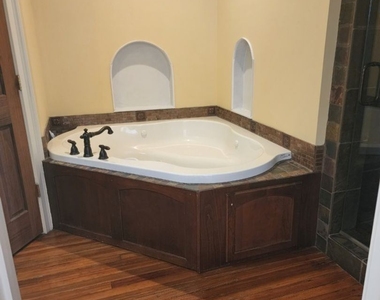 114 Washington St. Se - Photo Thumbnail 11