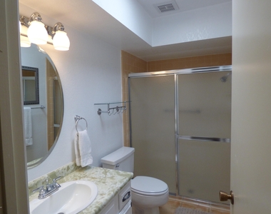 6322 N Calle De Adelita - Photo Thumbnail 15