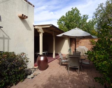 6322 N Calle De Adelita - Photo Thumbnail 18