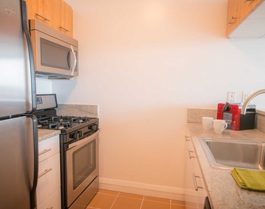 Copy of 800 6th Avenue, Unit 25g - Photo Thumbnail 2