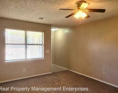 1133 W Kyle Way - Photo Thumbnail 0