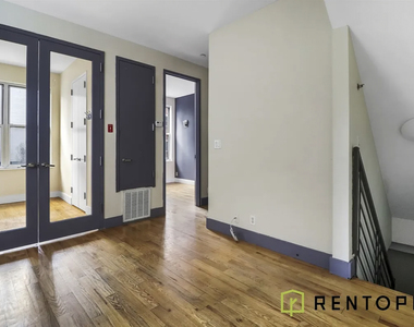 24 Havemeyer Street - Photo Thumbnail 2