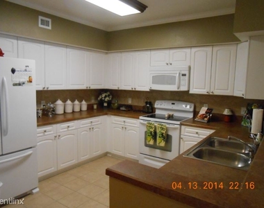 4516 Seagull Drive 501 - Photo Thumbnail 7