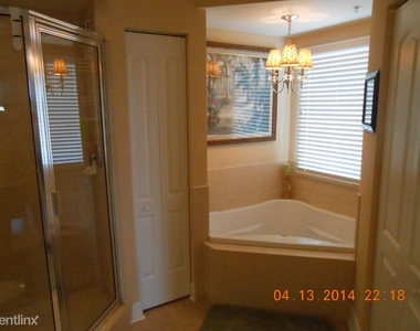 4516 Seagull Drive 501 - Photo Thumbnail 13