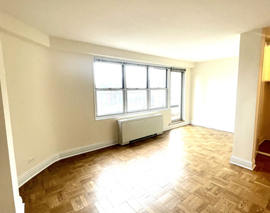 888 Eighth avenue  - Photo Thumbnail 1