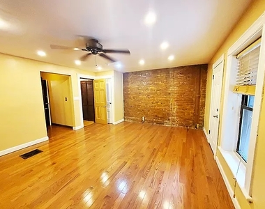 306 Lewis Avenue - Photo Thumbnail 2