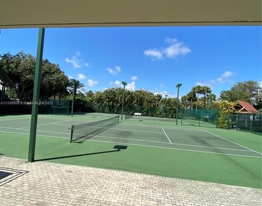 20191 E Country Club Dr - Photo Thumbnail 44