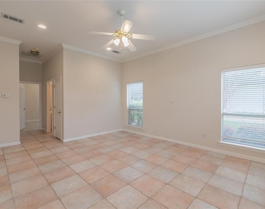 6376 Newport Court - Photo Thumbnail 27