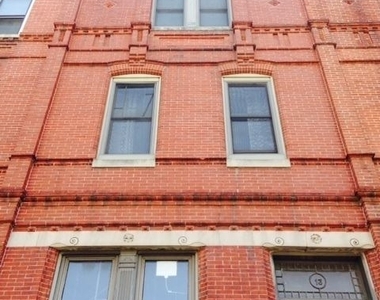 9 W Preston Street - Photo Thumbnail 12