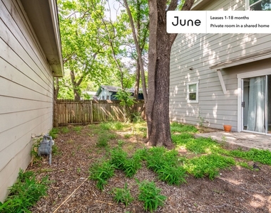 1604 Singleton Avenue - Photo Thumbnail 27