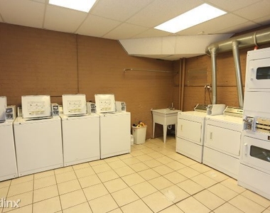 536 W. Arlington, Unit 301 - Photo Thumbnail 17