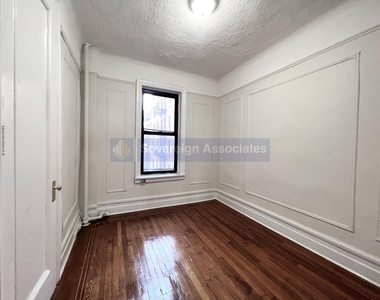 717 West 177th Street - Photo Thumbnail 12