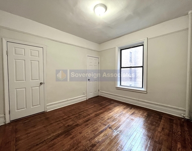 717 West 177th Street - Photo Thumbnail 5