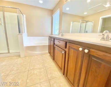 10410 Timber Star Lane - Photo Thumbnail 19