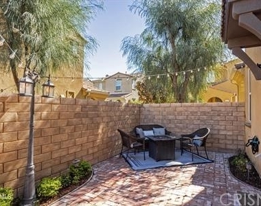 2942 Encina Lane - Photo Thumbnail 8