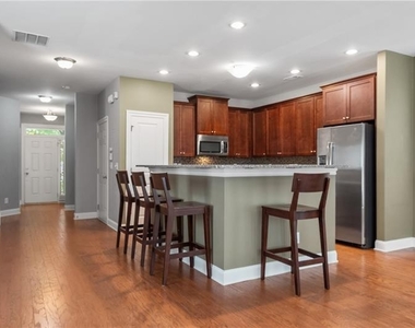 1655 Abbot Lane Nw - Photo Thumbnail 8