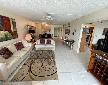 3510 Oaks Way - Photo Thumbnail 1