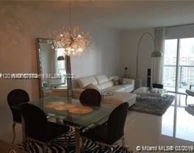 495 Brickell Ave - Photo Thumbnail 7