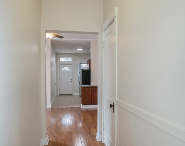 5618 N Winthrop Avenue - Photo Thumbnail 6