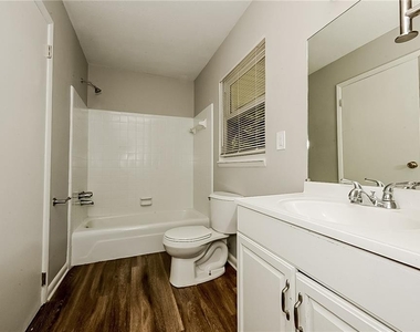 2639 Buxton Court - Photo Thumbnail 7