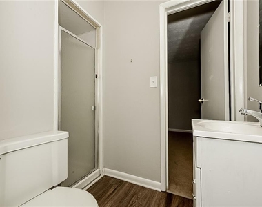 2639 Buxton Court - Photo Thumbnail 12