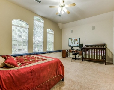 3232 Prestonwood Drive - Photo Thumbnail 18