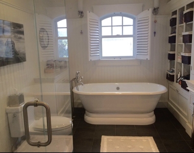 24 Buffalo Avenue - Photo Thumbnail 10