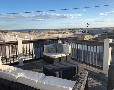 24 Buffalo Avenue - Photo Thumbnail 2