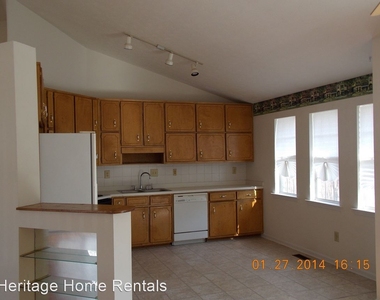 4229 Sterling Pointe Drive - Photo Thumbnail 2