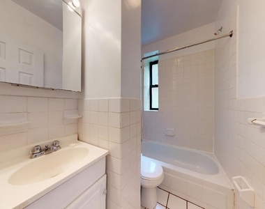 324 East 91 Street - Photo Thumbnail 7