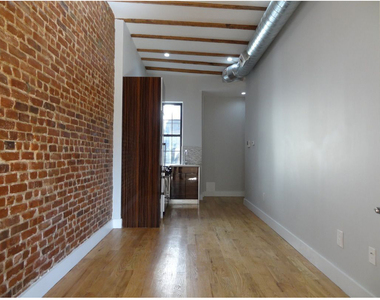 897 St Johns Place - Photo Thumbnail 2