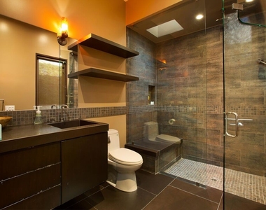 455 Castle Pl - Photo Thumbnail 47