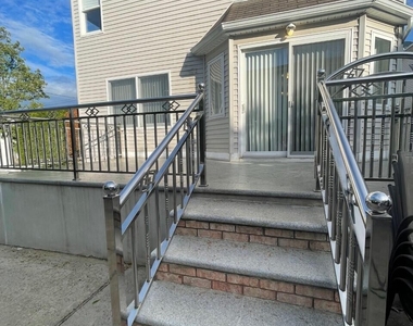 4735 Hylan Boulevard - Photo Thumbnail 17