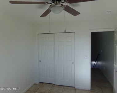 3165 N Greg Drive - Photo Thumbnail 7