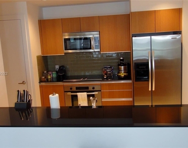 1050 Brickell Ave Apt 2710 - Photo Thumbnail 1