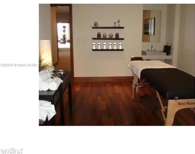 1050 Brickell Ave Apt 2710 - Photo Thumbnail 29