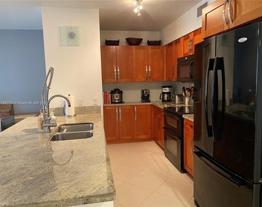 1155 Brickell Bay Dr # 302 - Photo Thumbnail 21