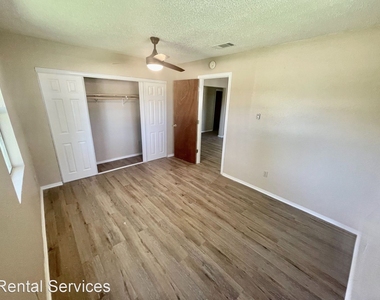 3415 Goliad St - Photo Thumbnail 15