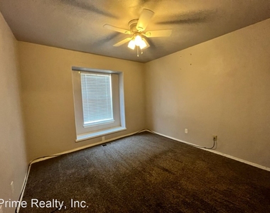 540 Nw 168 - Photo Thumbnail 12