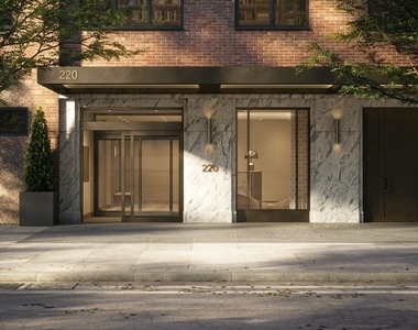 East 72nd Street - Photo Thumbnail 0