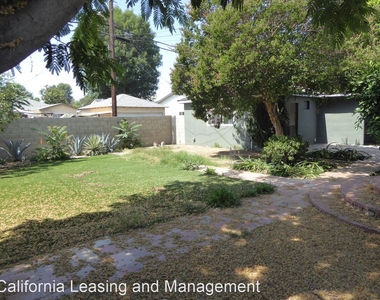 18600 Gilmore Street - Photo Thumbnail 12