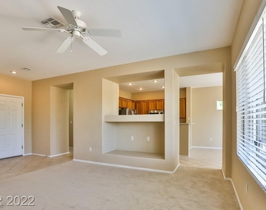 2574 Terrytown Avenue - Photo Thumbnail 5