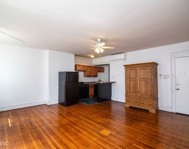 2213 Walnut Street 3r - Photo Thumbnail 4