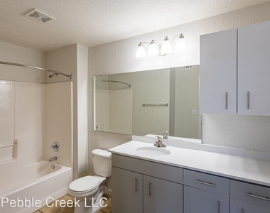 360 N. Pebble Creek Terrace - Photo Thumbnail 4