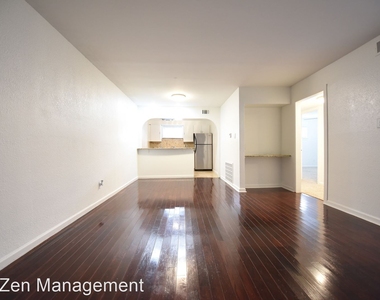 4206 Hawthorne Ave. Unit 104d - Photo Thumbnail 5