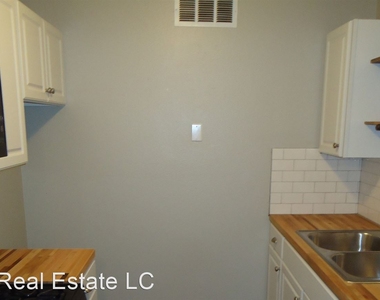 1701 W Tuckey Lane #208 - Photo Thumbnail 7