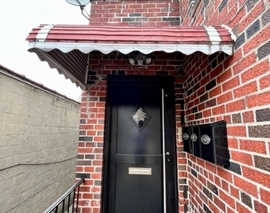 3551 East Tremont Avenue - Photo Thumbnail 11